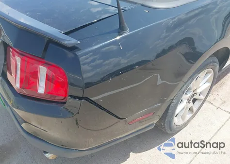 2010 Ford Mustang из США, поврежденный, VIN 1ZVBP8EN3A5133117